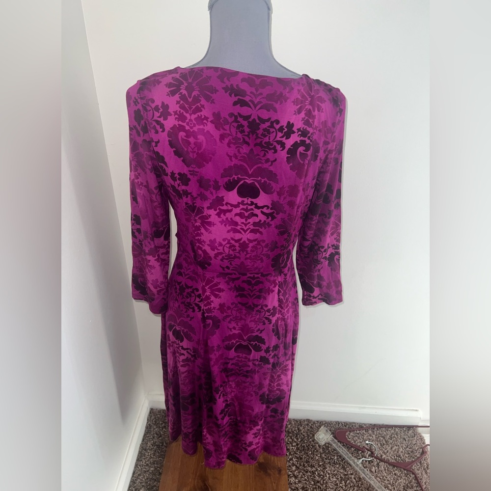 Elegant Purple Women's Dress - Picture 4 of 4